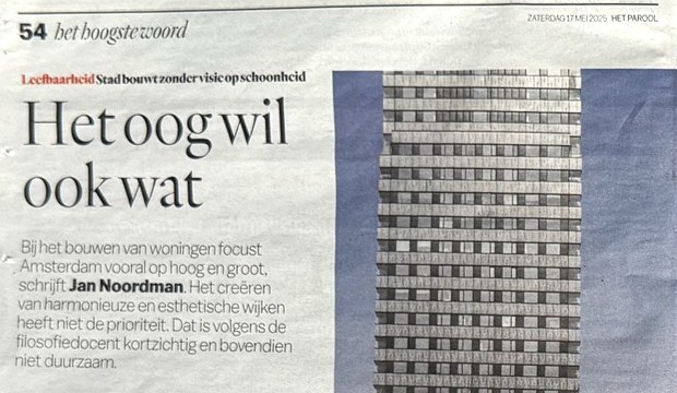 Jan's opinion piece as printed in Het Parool, headlined Het oog wil ook wat